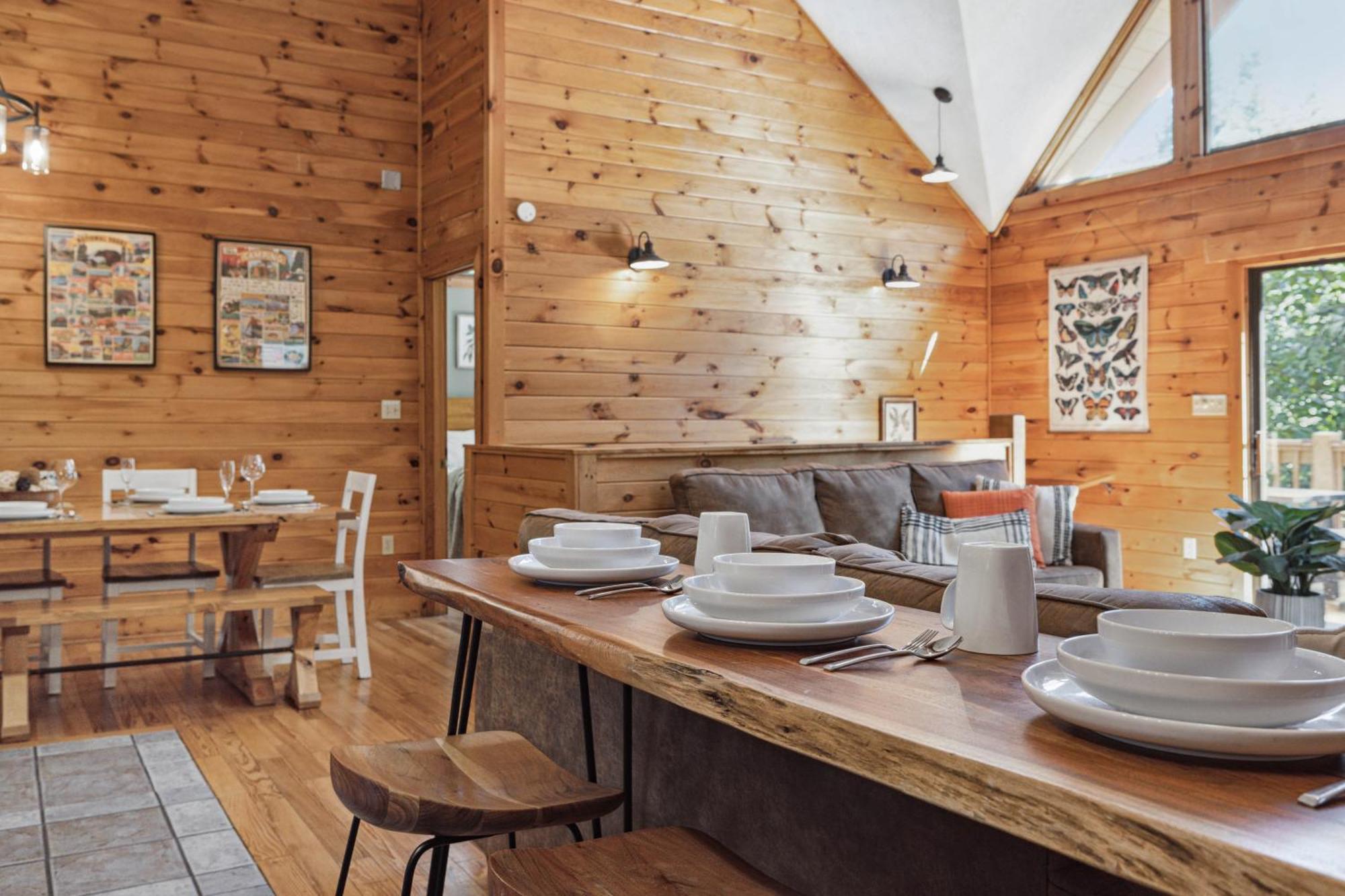 1 Min To The Parkway Spacious Cabin W 3 Suites And Extra Bedroom! Піджен-Фордж Екстер'єр фото