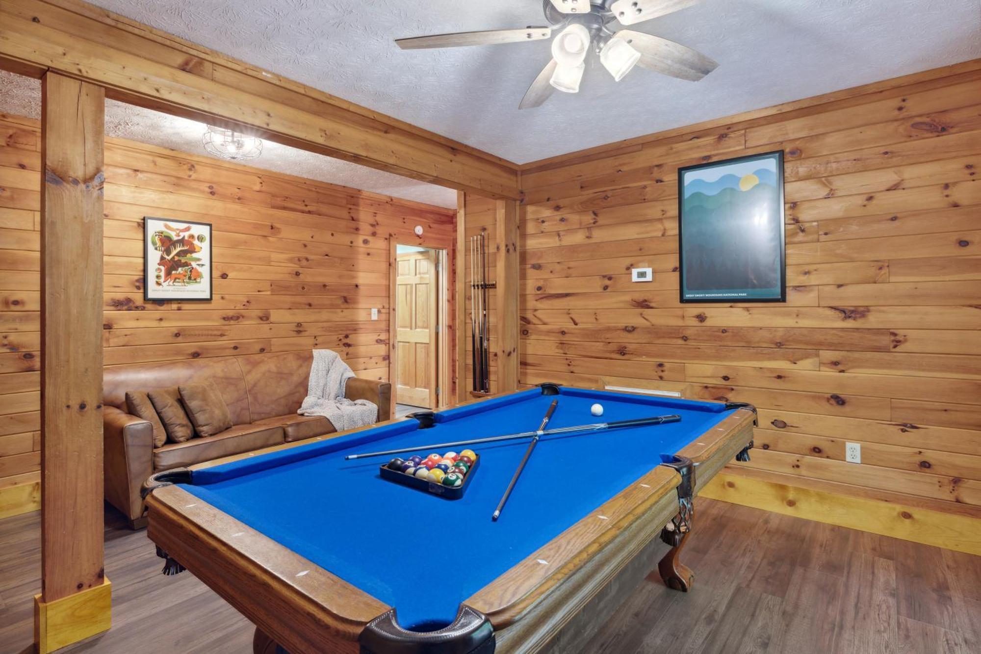 1 Min To The Parkway Spacious Cabin W 3 Suites And Extra Bedroom! Піджен-Фордж Екстер'єр фото